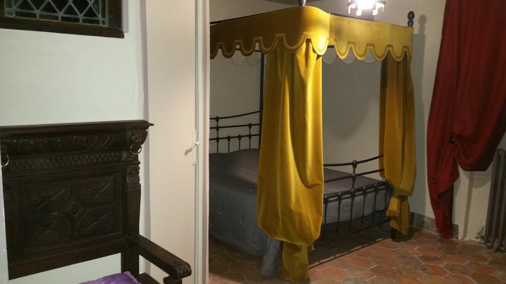 Chateau Des Aiguilles Saint-Remy-de-Chargnat Ngoại thất bức ảnh